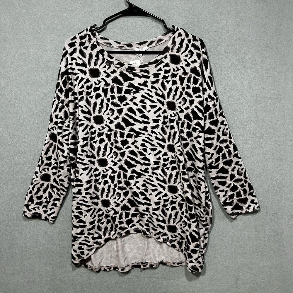 Kaktus Womens Animal Print Top Size Medium 3/4 Sleeve Pink Black Boho High Low‎
